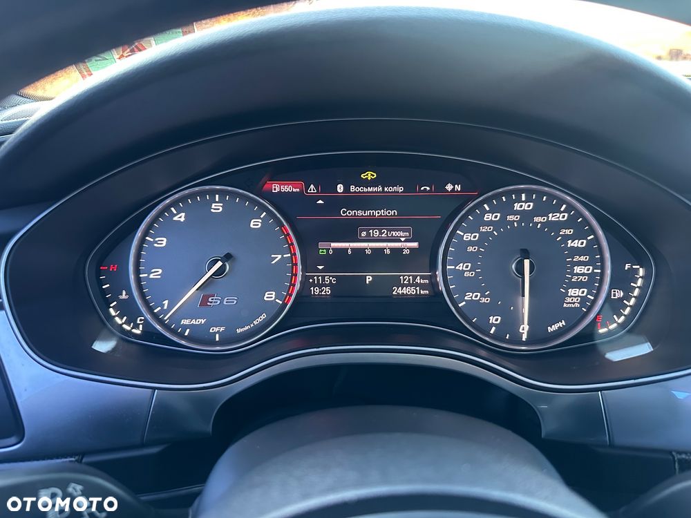 Audi S6 Limousine - 35