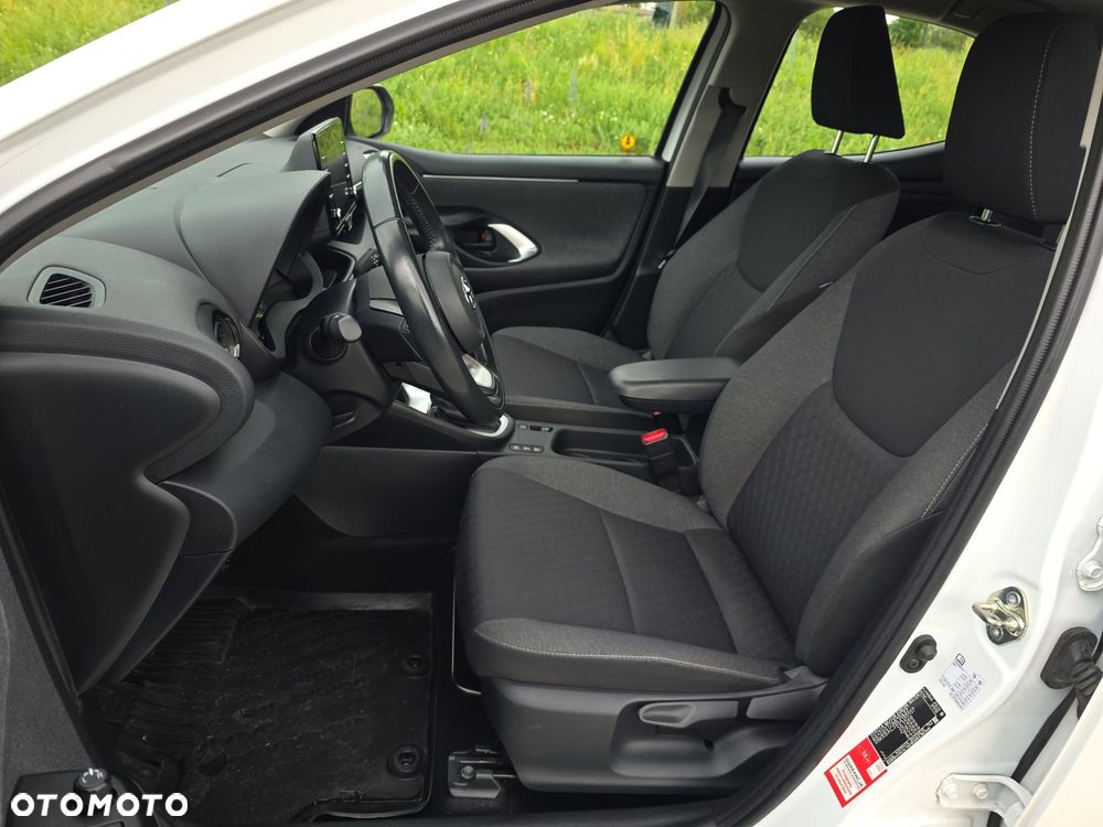 Toyota Yaris Hybrid 1.5 Comfort - 12