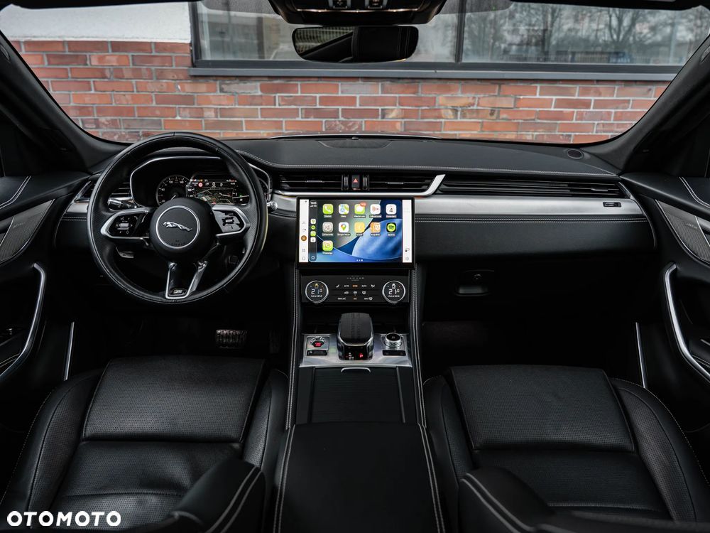 Jaguar F-Pace D200 AWD R-Dynamic S - 6
