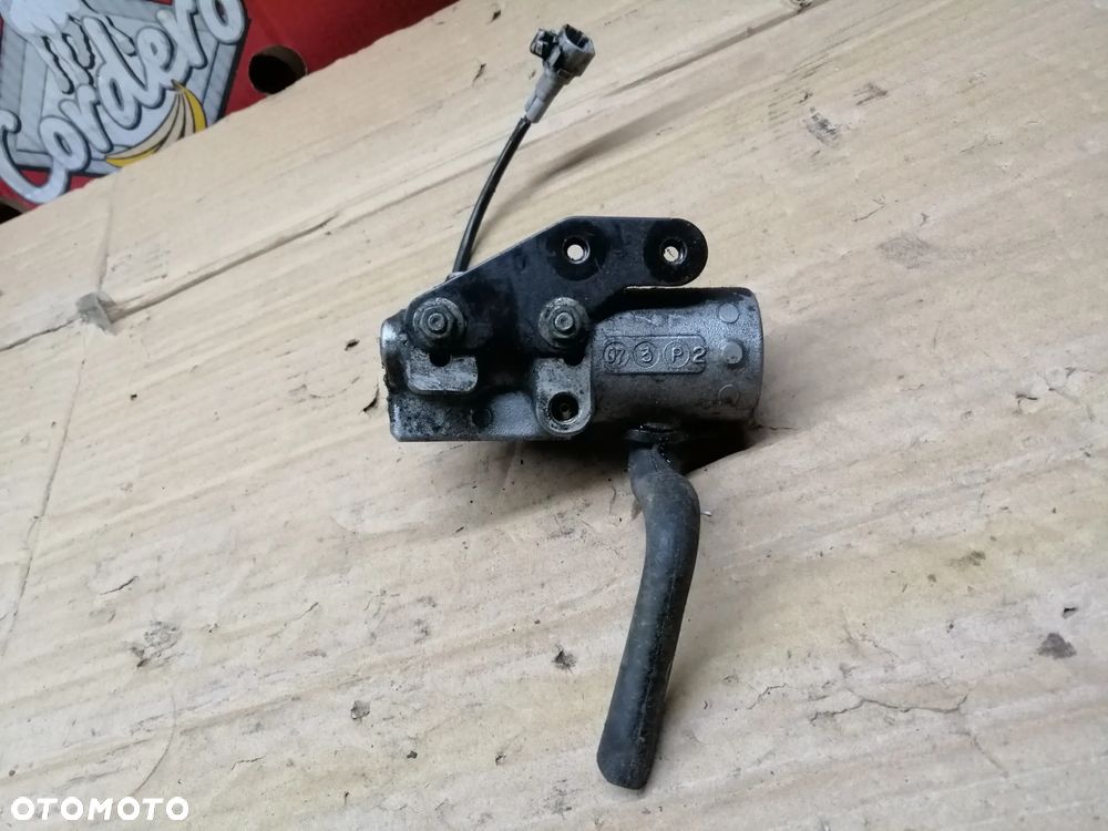 Toyota Prius II korektor siły hamowania 47270-47010 - 6