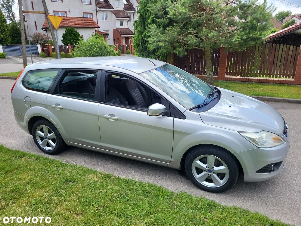 Ford Focus 2.0 16V Style+ - 17