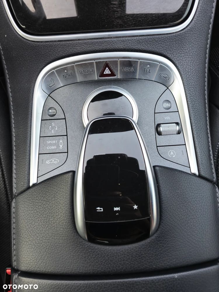 Mercedes-Benz Klasa S 500 4-Matic L 9G-TRONIC - 25
