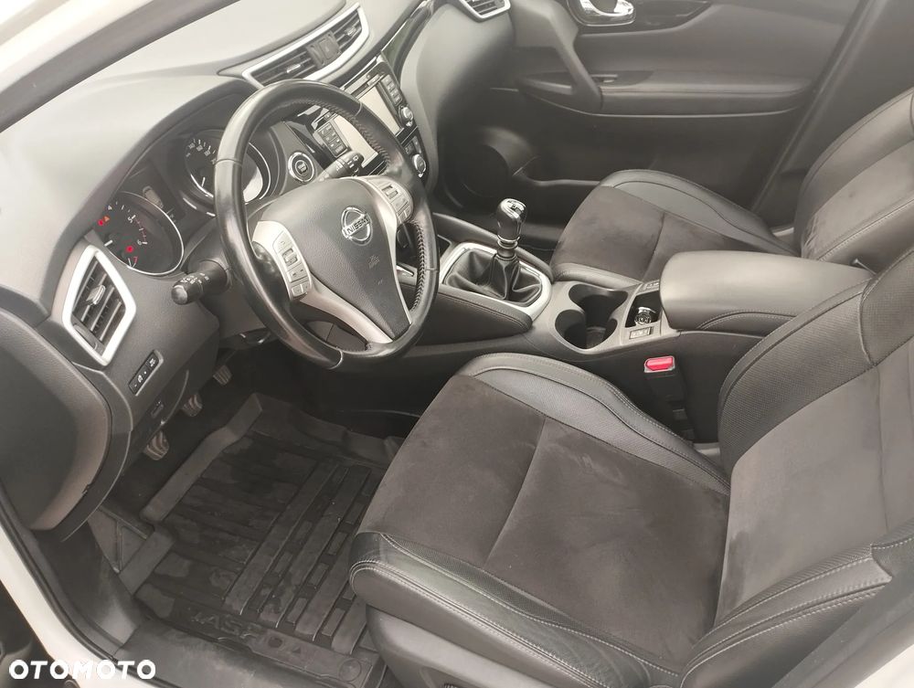 Nissan Qashqai 1.5 dCi TEKNA+ - 30
