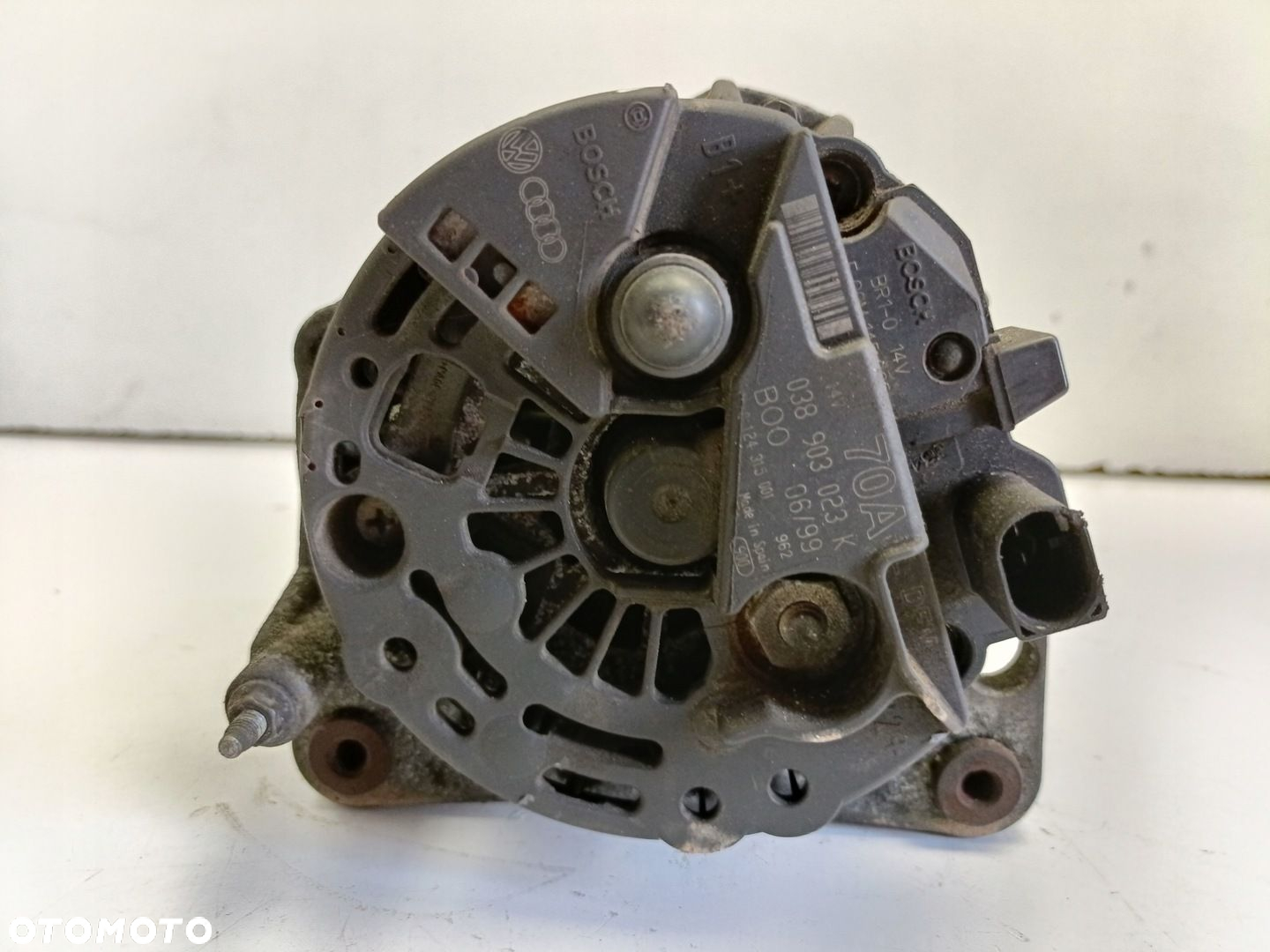 VW Golf IV 1.9 TDI ALTERNATOR 038903023K 70A - 6