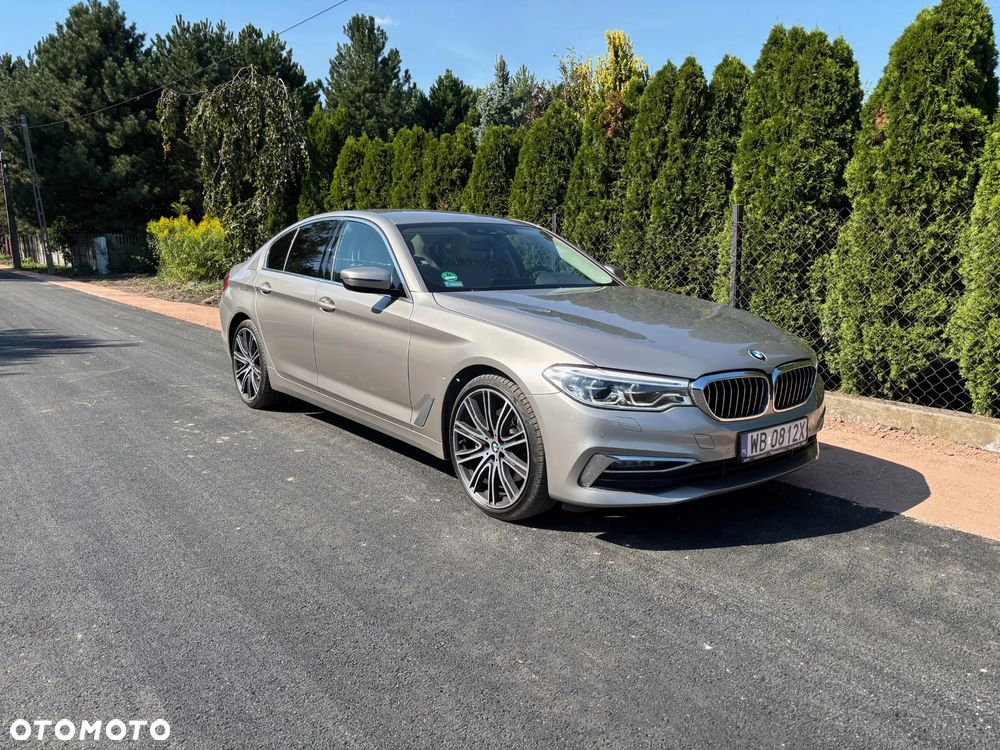 BMW Seria 5 530i GPF xDrive Luxury Line - 1
