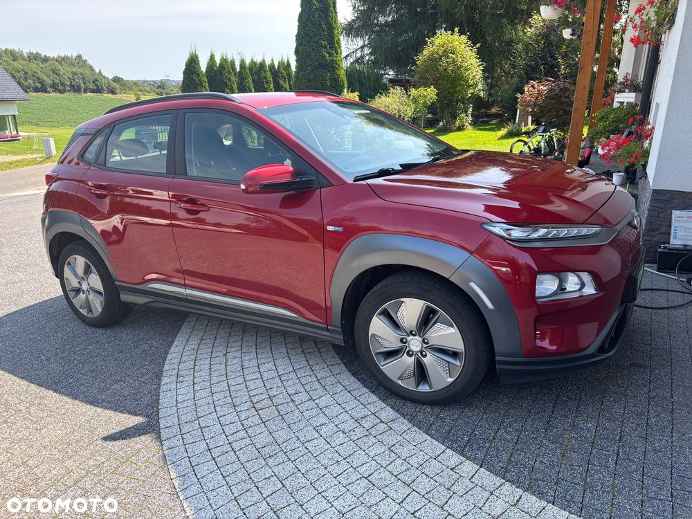 Hyundai Kona - 8