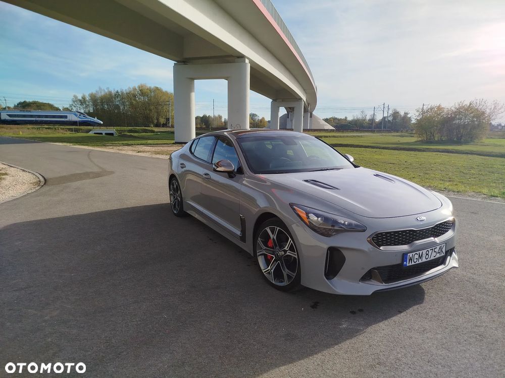 Kia Stinger 3.3 T-GDI AWD GT - 2