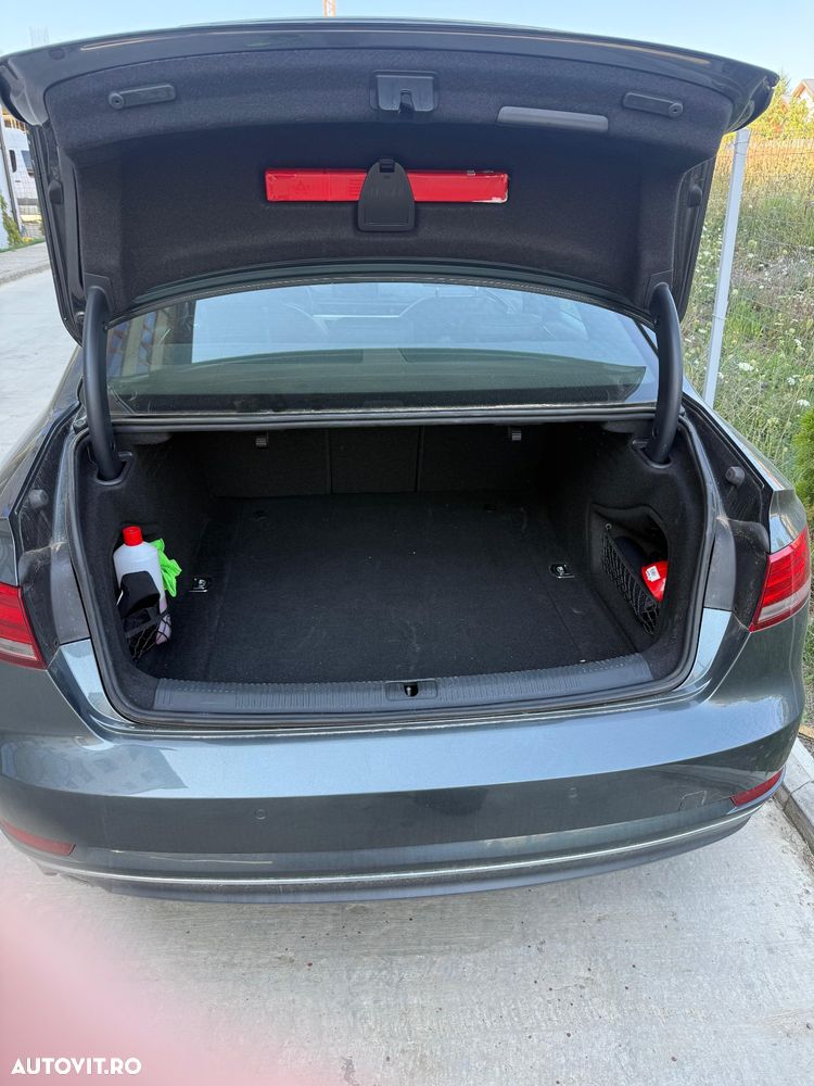 Audi A4 Avant 2.0 TDI DPF multitronic S line Sportpaket - 9