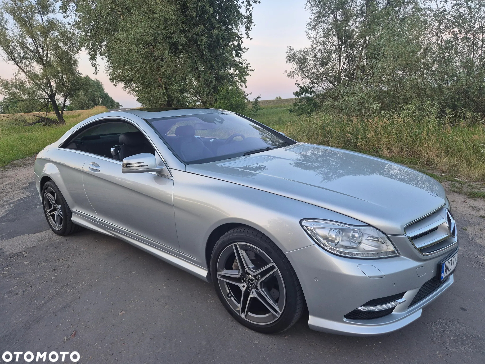 Mercedes-Benz CL 500 4Matic (BlueEFFICIENCY) 7G-TRONIC - 2