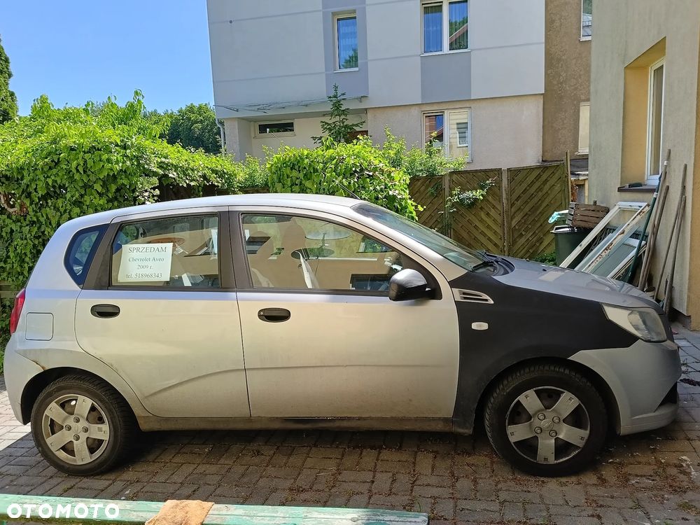 Chevrolet Aveo 1.2 16V Base (air4) - 2