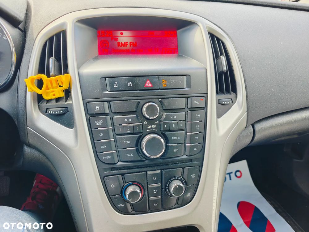 Opel Astra 1.7 CDTI Cosmo - 22