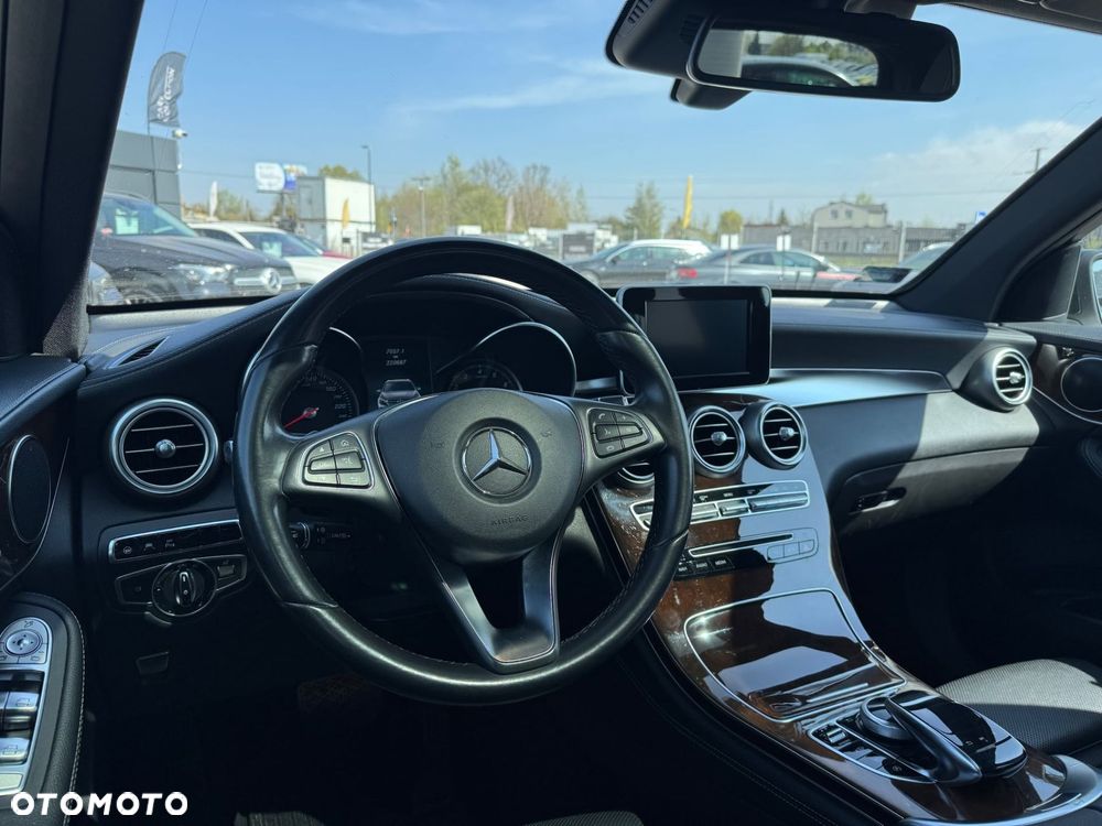 Mercedes-Benz GLC 250 4Matic 9G-TRONIC - 12