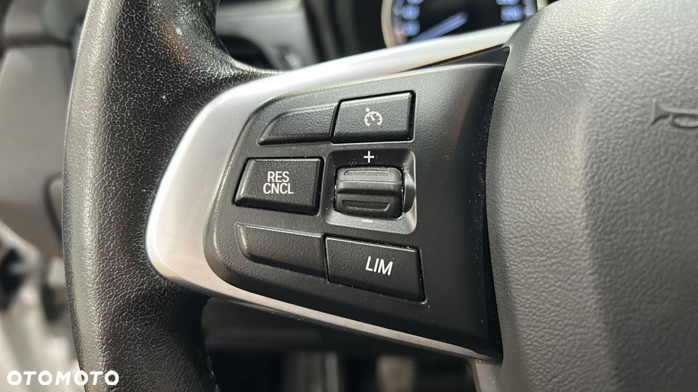 BMW Seria 2 218d Advantage - 25