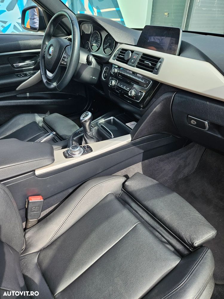 BMW Seria 3 320d Sport Line - 17