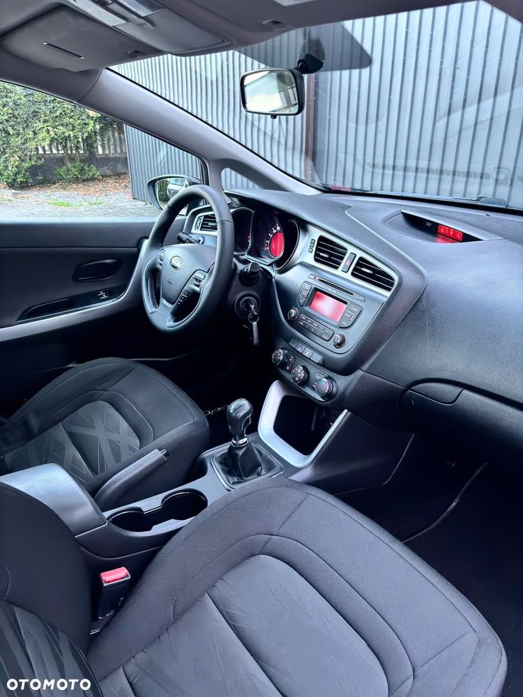 Kia Ceed 1.4 CVVT LX - 18