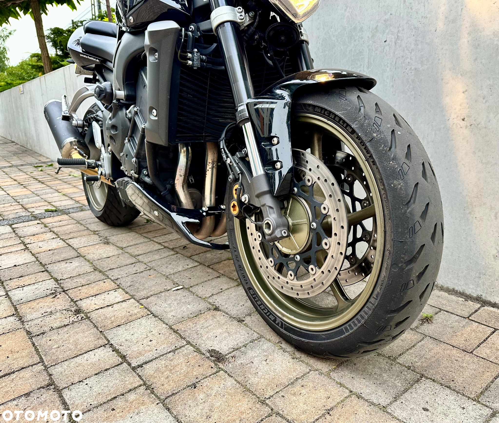 Yamaha FZ - 8