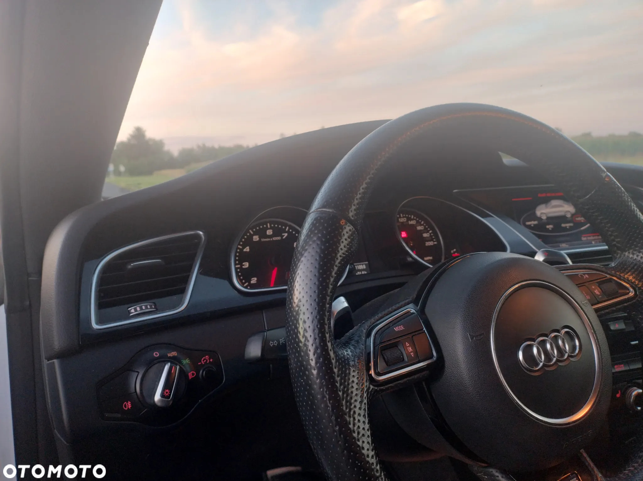 Audi RS5 Coupé Standard - 34