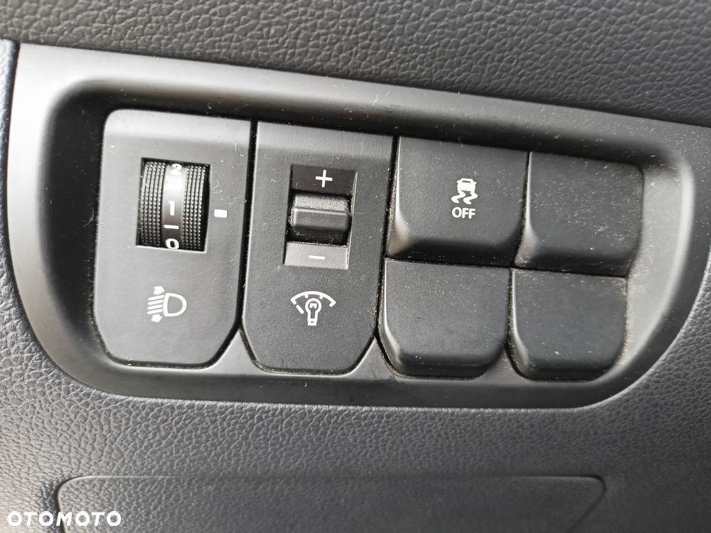 Kia Rio 1.2 Dream-Team Edition - 28