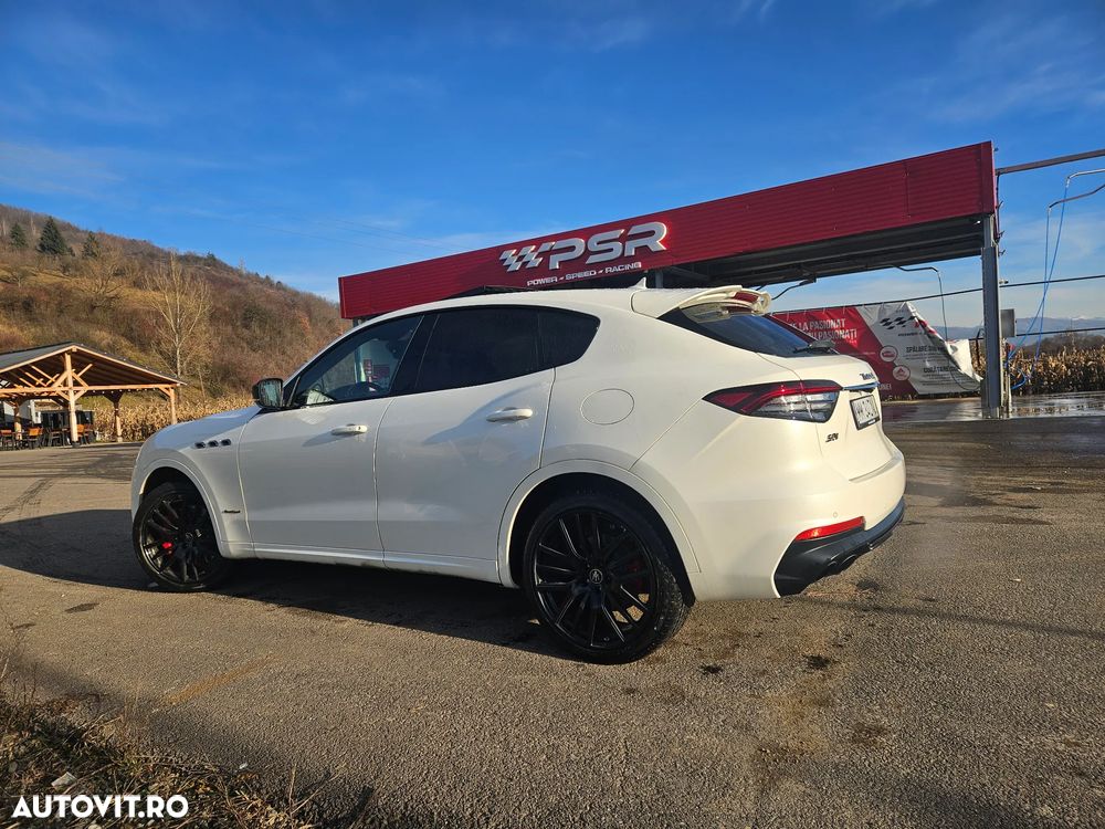 Maserati Levante S Q4 GranSport - 6