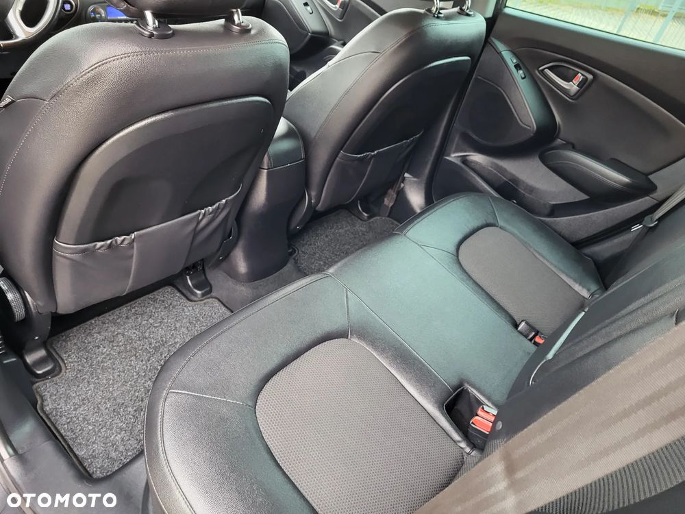 Hyundai ix35 blue 1.6 2WD Finale Gold - 20