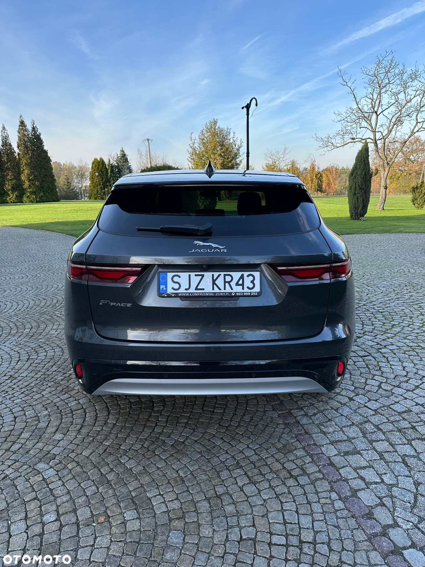 Jaguar F-Pace P250 AWD S - 5