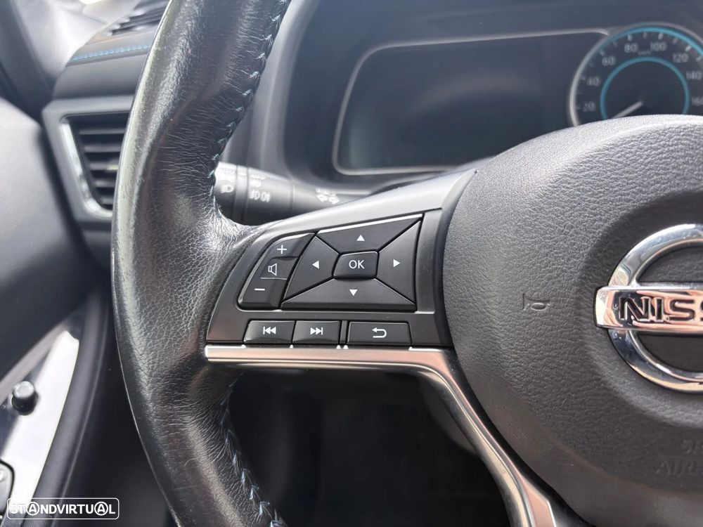 Nissan Leaf 40 kWh Acenta - 38