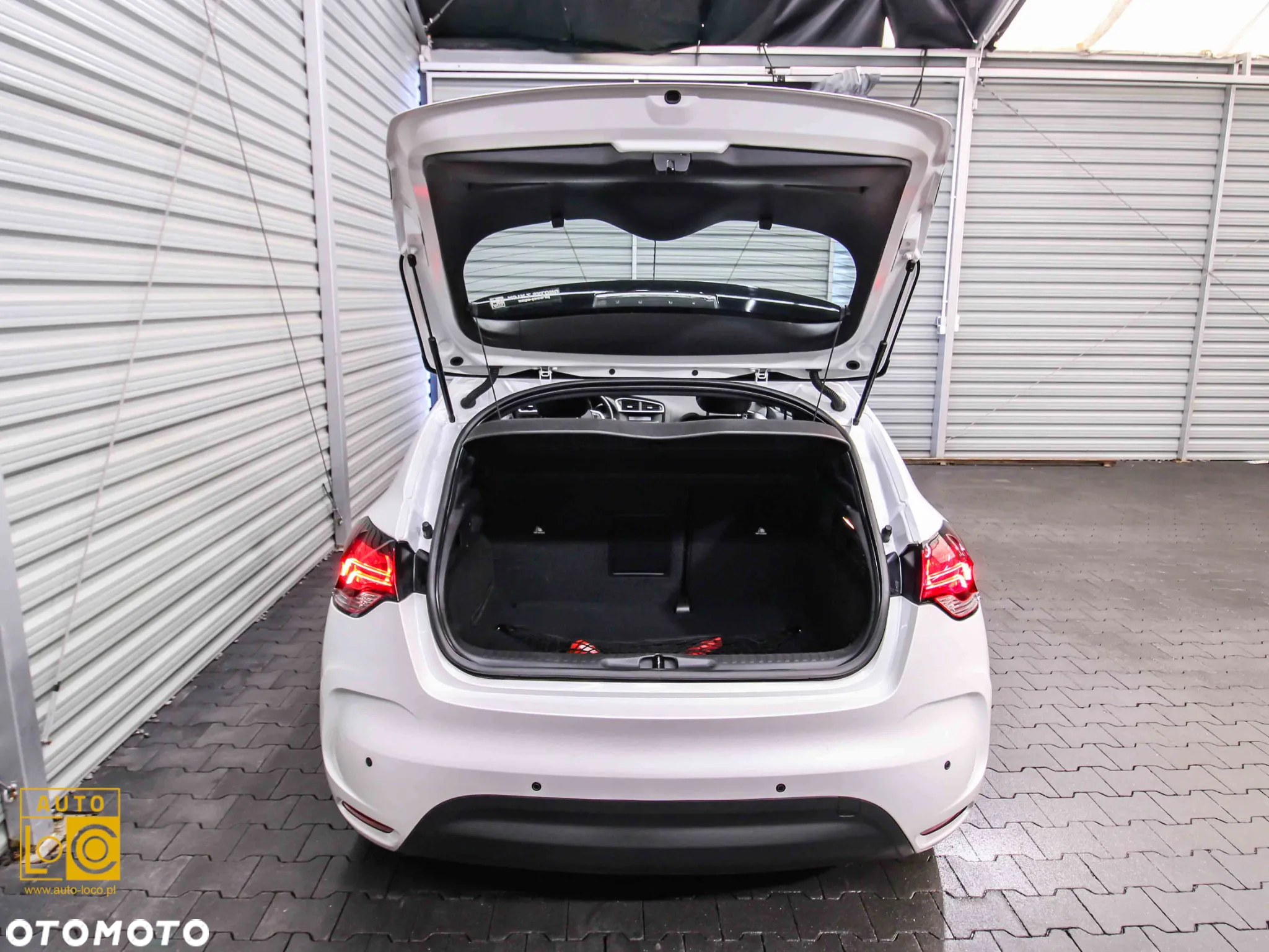 DS Automobiles DS 4 Crossback - 13