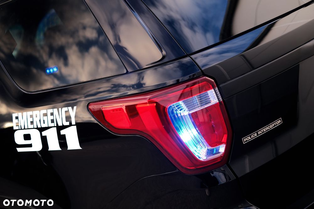 Ford Explorer - 17