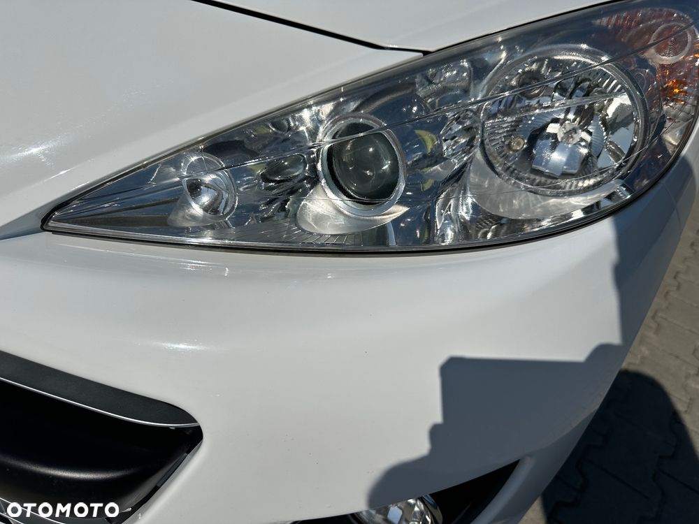 Peugeot 207 - 22