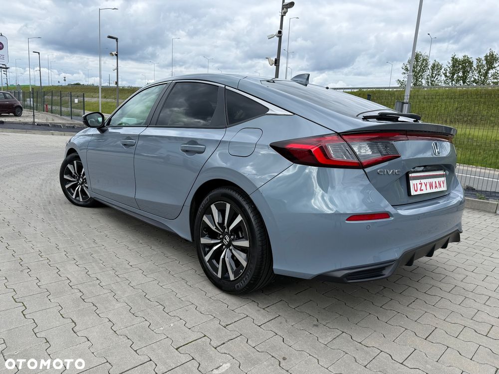 Honda Civic 2.0 i-MMD Elegance CVT - 15