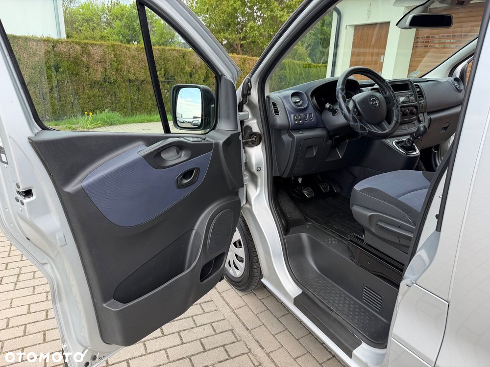 Opel VIVARO B - 36