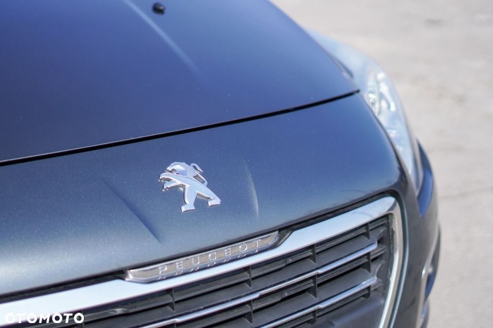 Peugeot 3008 HDi 115 Active - 12