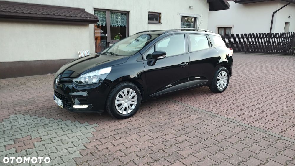 Renault Clio - 1