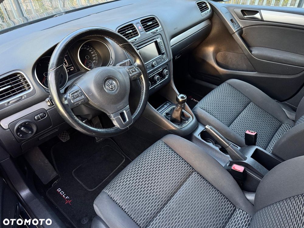 Volkswagen Golf VI 1.6 TDI Comfortline - 20