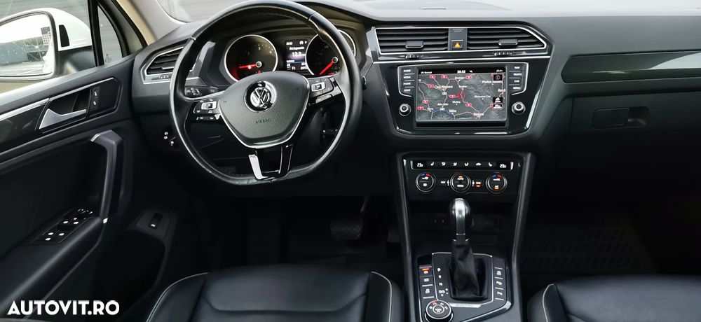 Volkswagen Tiguan 2.0 TDI SCR 4MOTION DSG R-Line - 18
