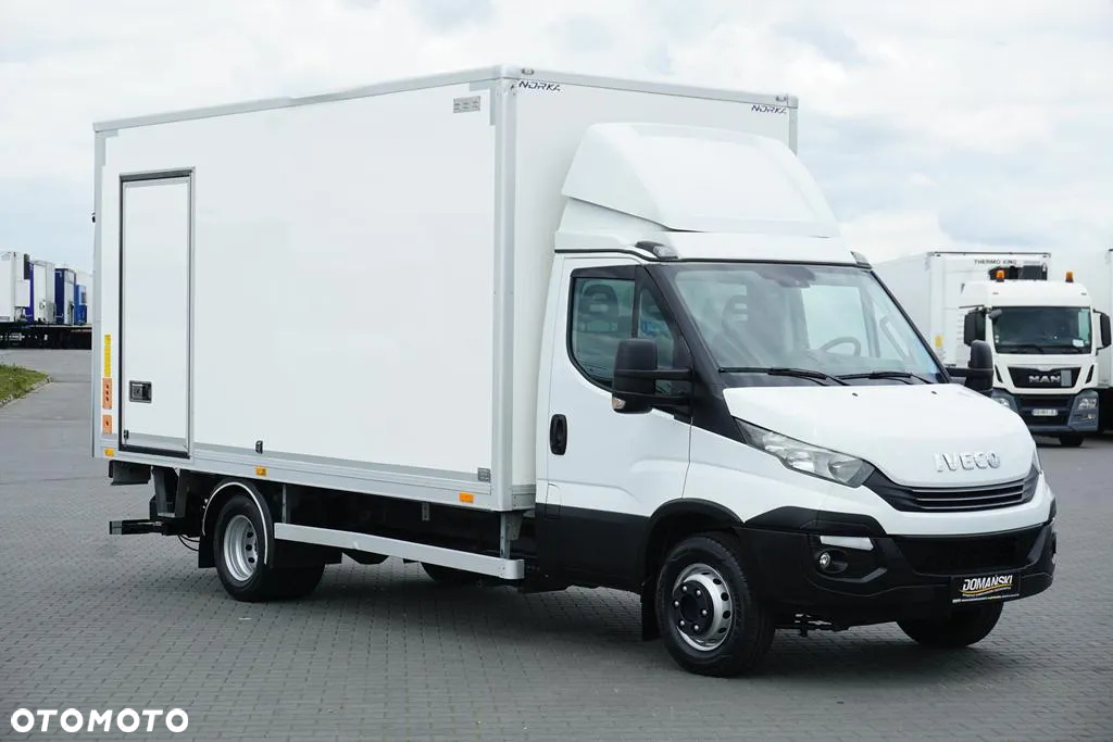 Iveco / DAILY / 70C18 / E 6 / KONTENER + WINDA / 10 PALET / ŁAD. 3565 KG - 2