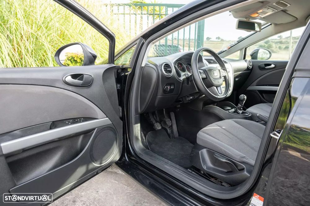 SEAT Leon 1.6 TDI Style Ecomotive - 8