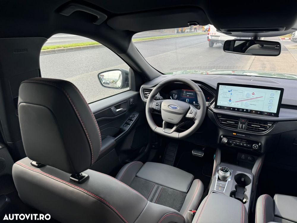 Ford Kuga 1.5 EcoBoost A8 FWD ST-Line X - 24