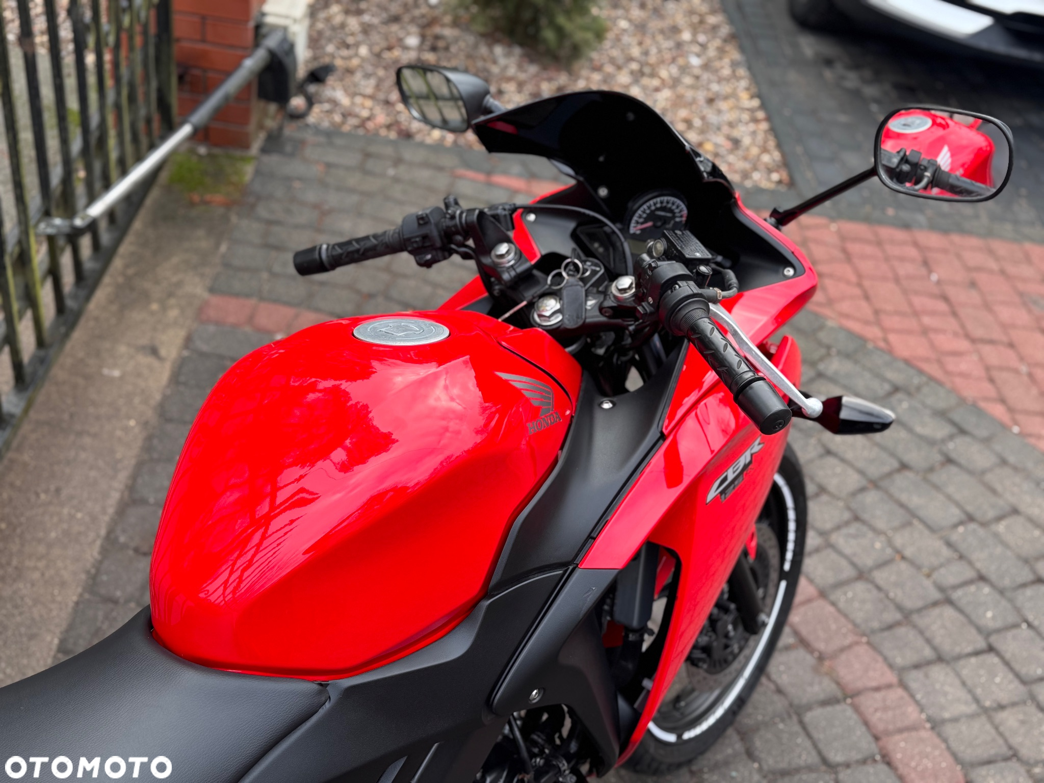 Honda CBR - 14