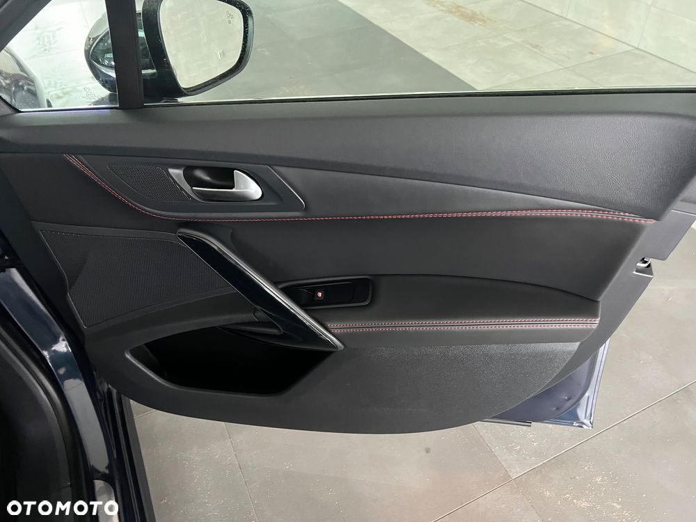 Peugeot 508 2.0 BlueHDi Allure S&S - 32