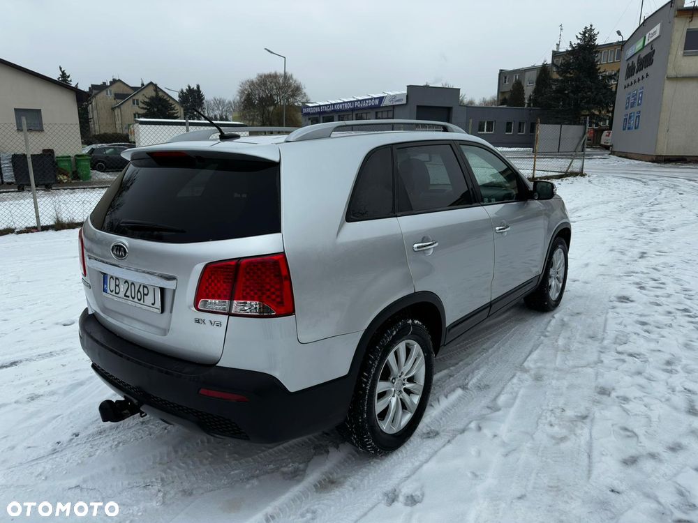 Kia Sorento - 12