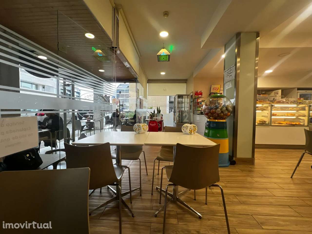 Padaria em Aveiro com Excelente Localização e Luz Natural - Grande imagem: 3/9