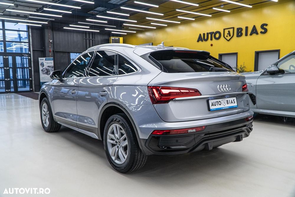 Audi Q5 2.0 40 TDI quattro S tronic Sport - 5