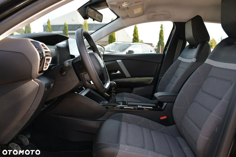 Citroën C4 1.2 PureTech Plus S&S - 15