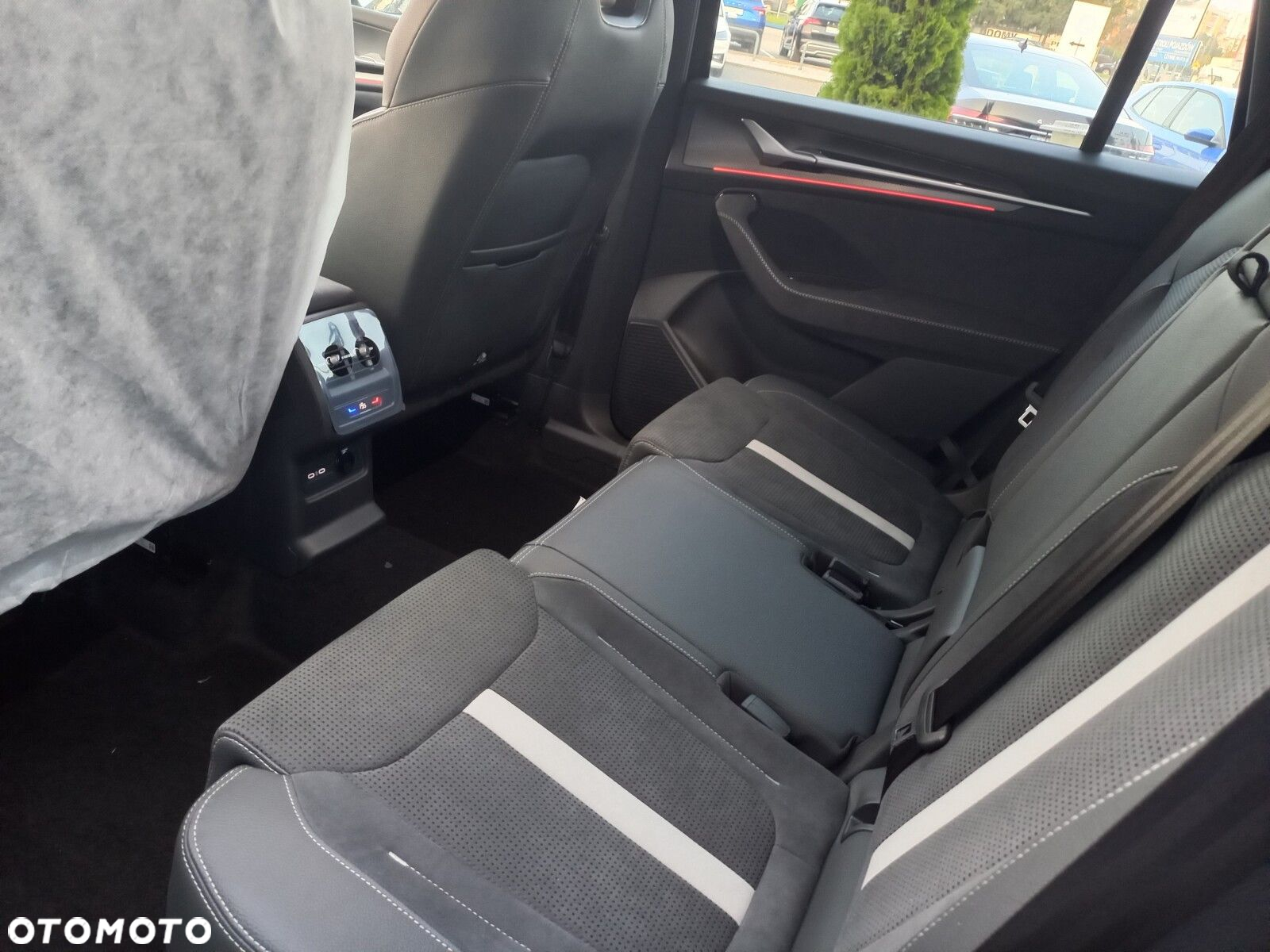 Skoda Kodiaq 2.0 TSI 4x4 Sportline DSG - 30