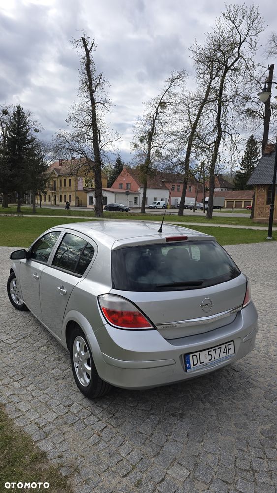 Opel Astra 1.6 Enjoy - 5