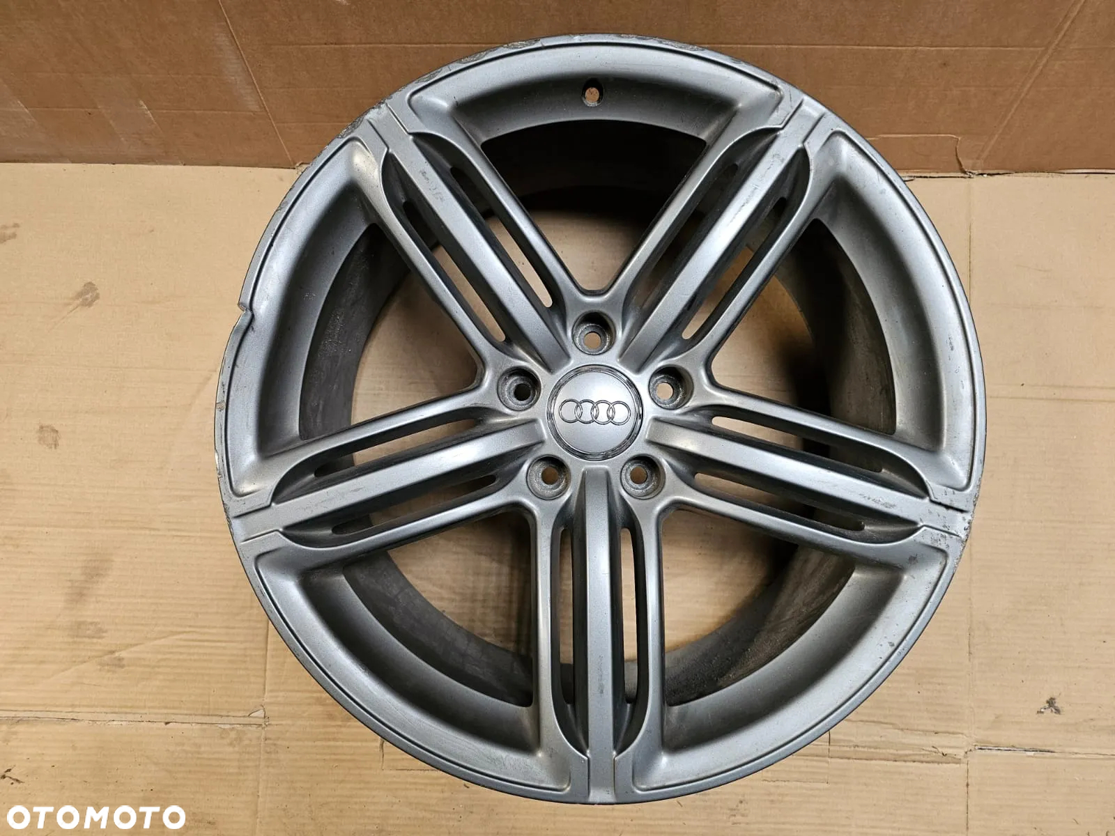 (F27) Audi OE Q7 VW Touareg Porsche Cayenne / 4L0 601 025 AL AE / 10Jx21 ET44 5x112 - 2
