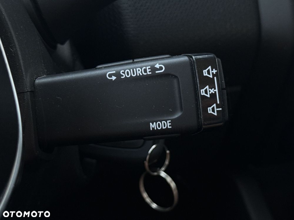 Renault Clio 1.0 TCe Equilibre - 28