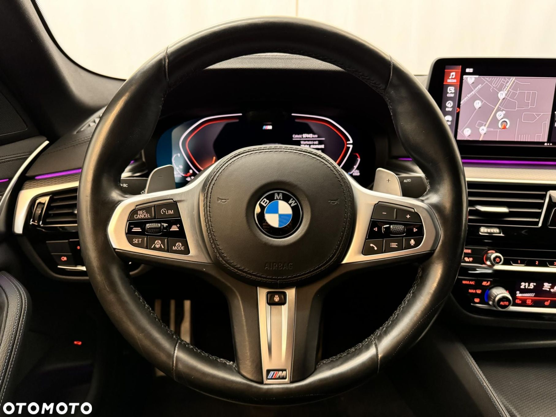 BMW Seria 5 - 21
