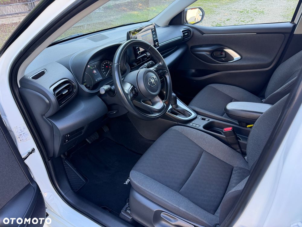 Toyota Yaris Hybrid 1.5 Premiere Edition - 17